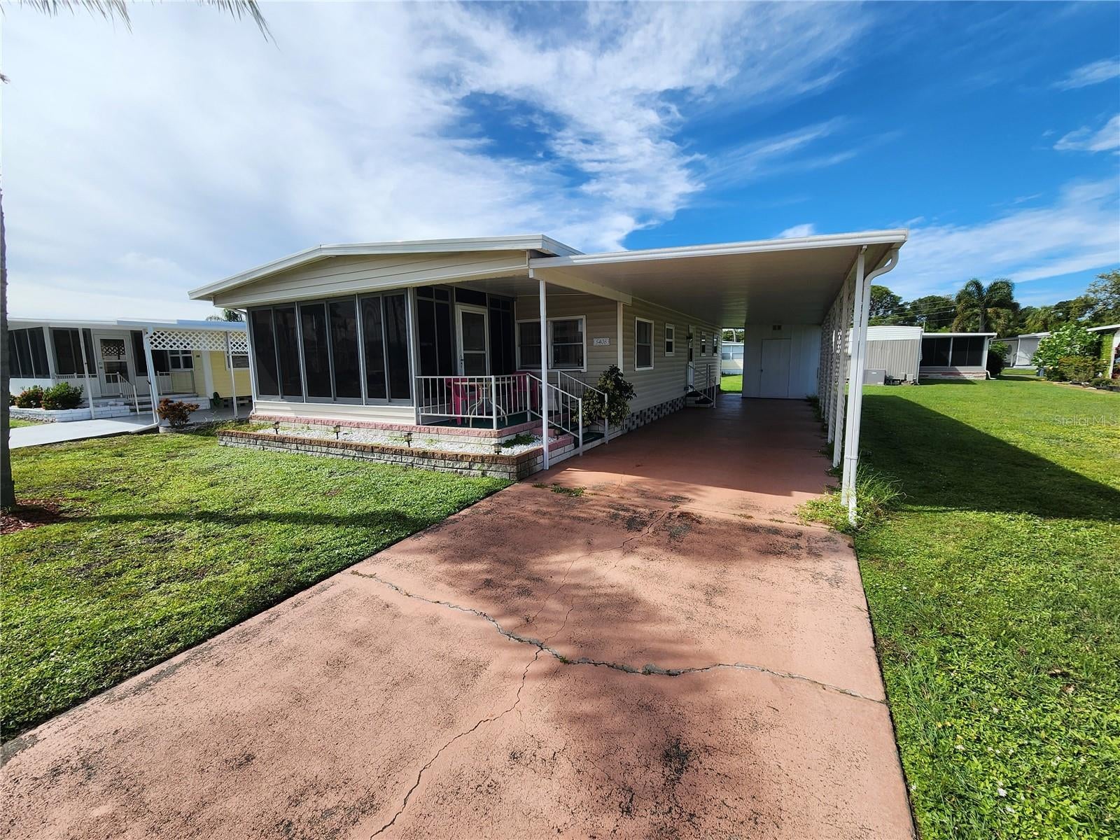 5408 CHATEAU LANE, BRADENTON, FL, 34207 1 5408 CHATEAU LANE
