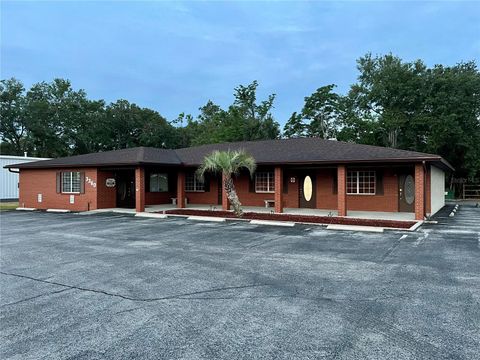 Photo of 3360 Us Highway 441/27, Fruitland Park, FL 34731 (MLS # G5096770)