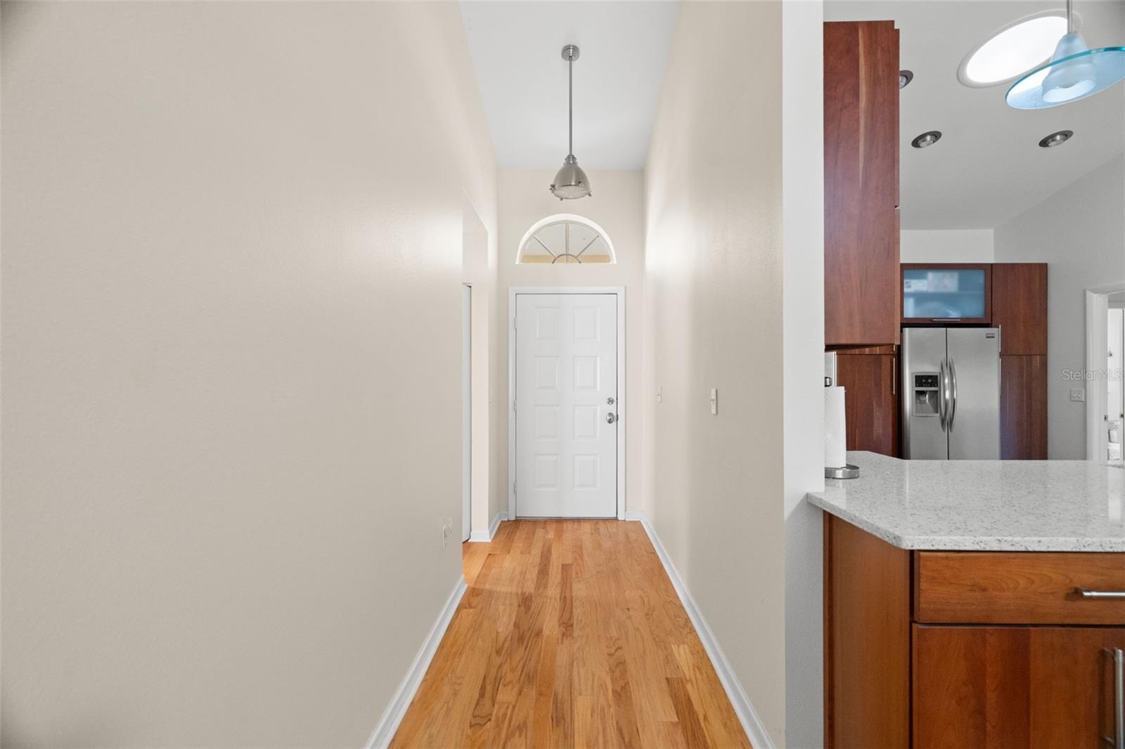 CREEKSIDE - Residential