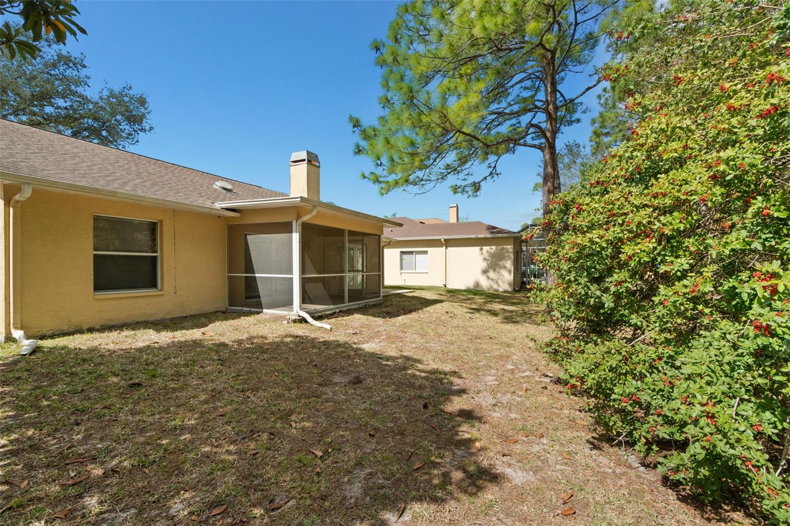 CREEKSIDE - Residential