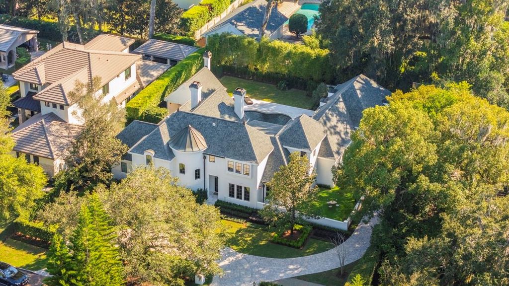 Photo of 1200 Via Salerno, Winter Park, FL 32789 (MLS # O6381761)