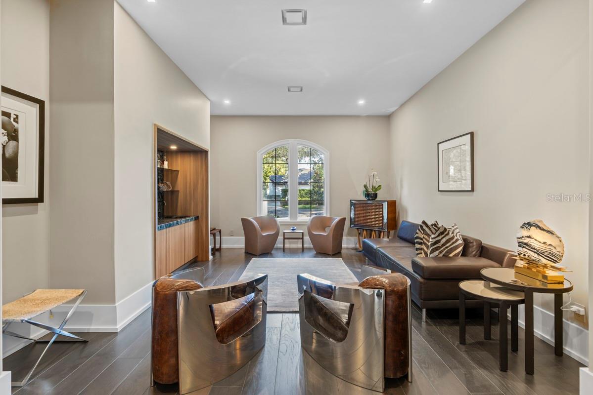 CLOISTER GROVE SUB - Residential