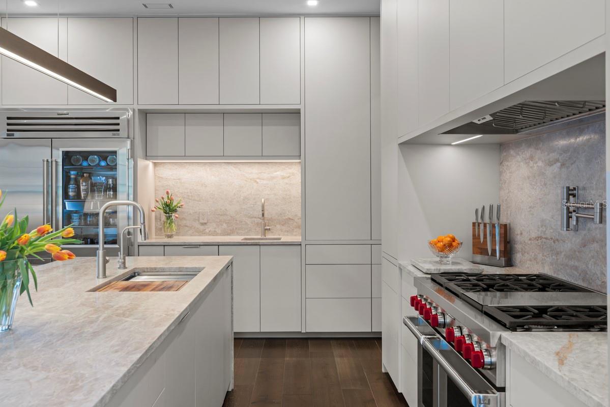 CLOISTER GROVE SUB - Residential