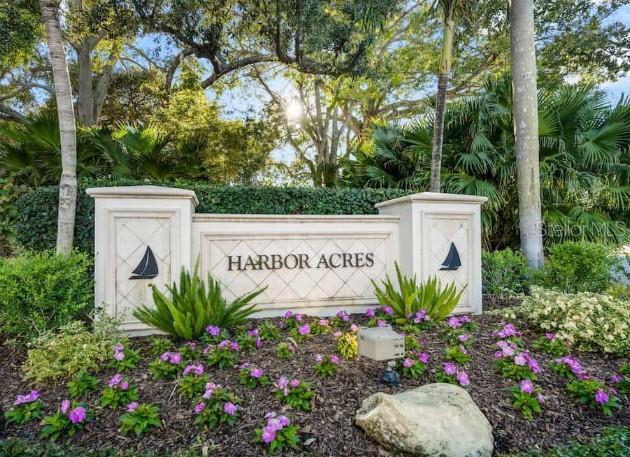 1387 HARBOR DRIVE