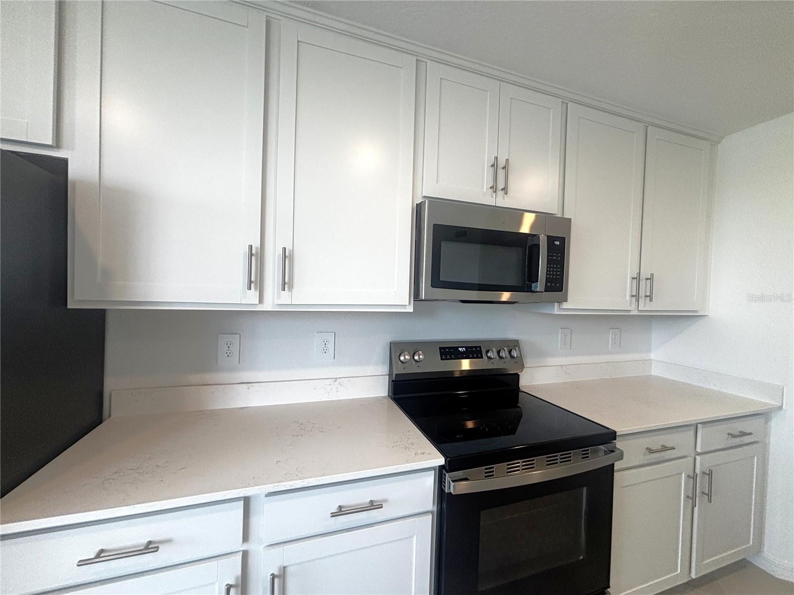 WELLEN GOLF & COUNTRY CLUB - Residential Lease