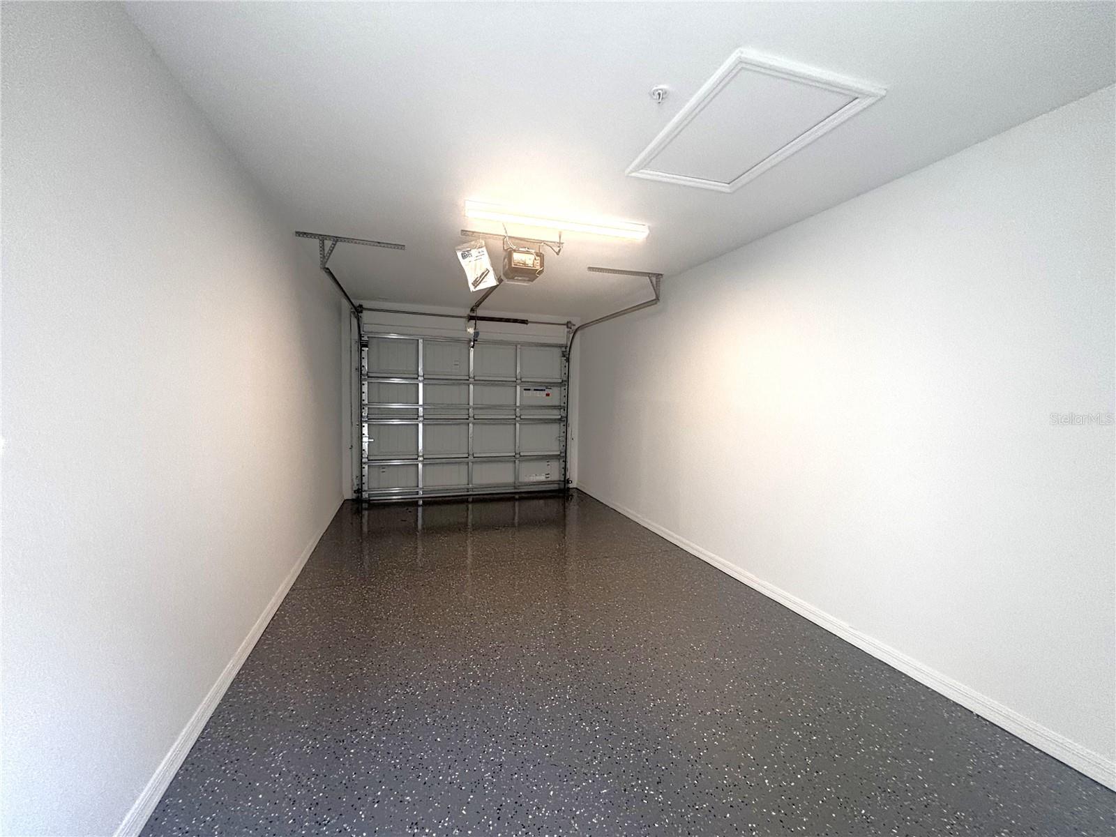 WELLEN GOLF & COUNTRY CLUB - Residential Lease