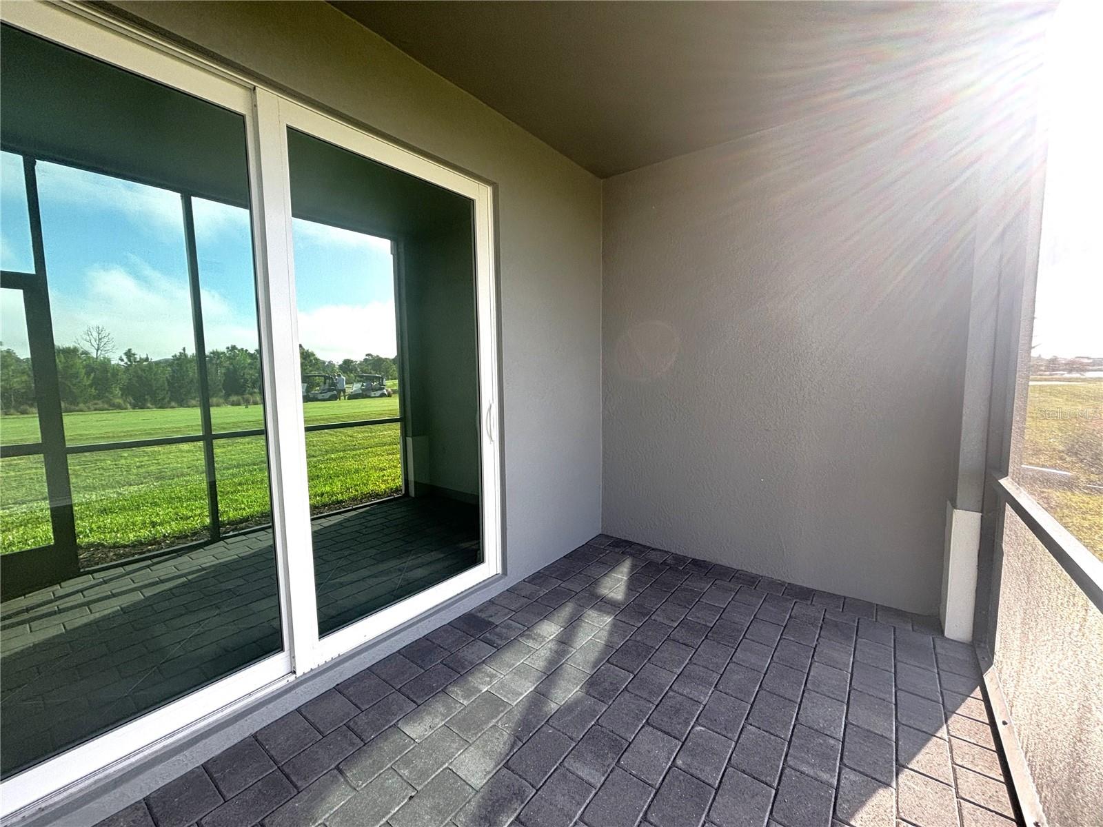 WELLEN GOLF & COUNTRY CLUB - Residential Lease