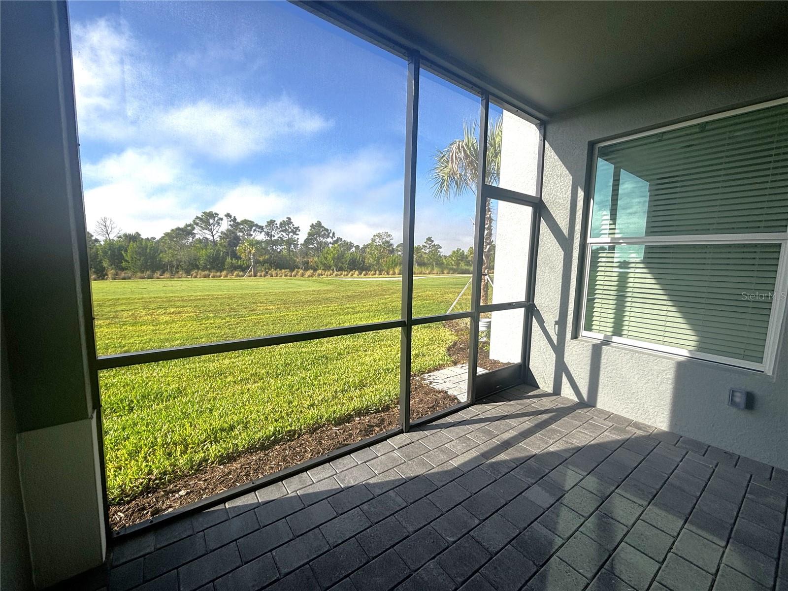 WELLEN GOLF & COUNTRY CLUB - Residential Lease