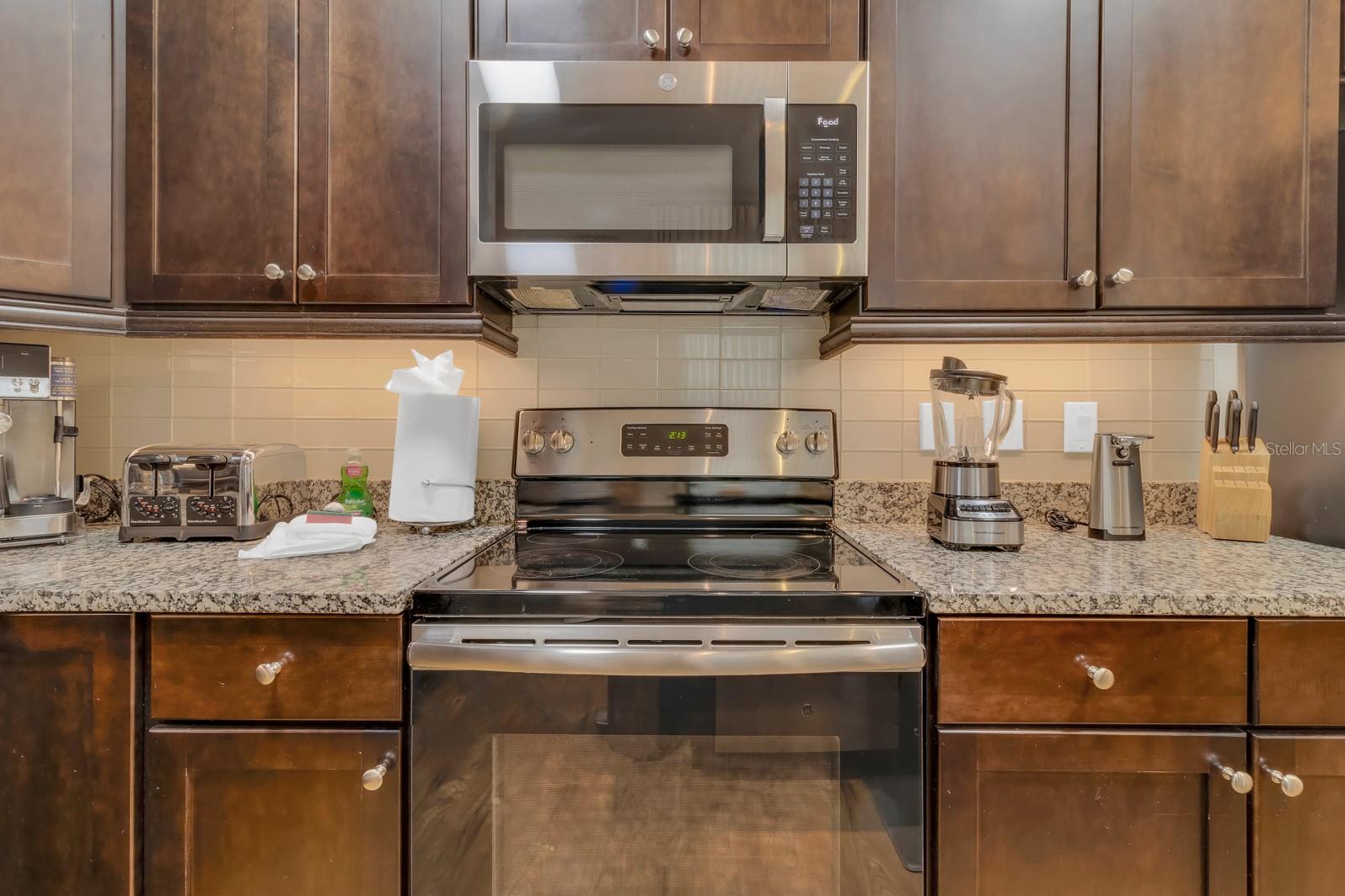 REUNION WEST PH 1 EAST - Residential