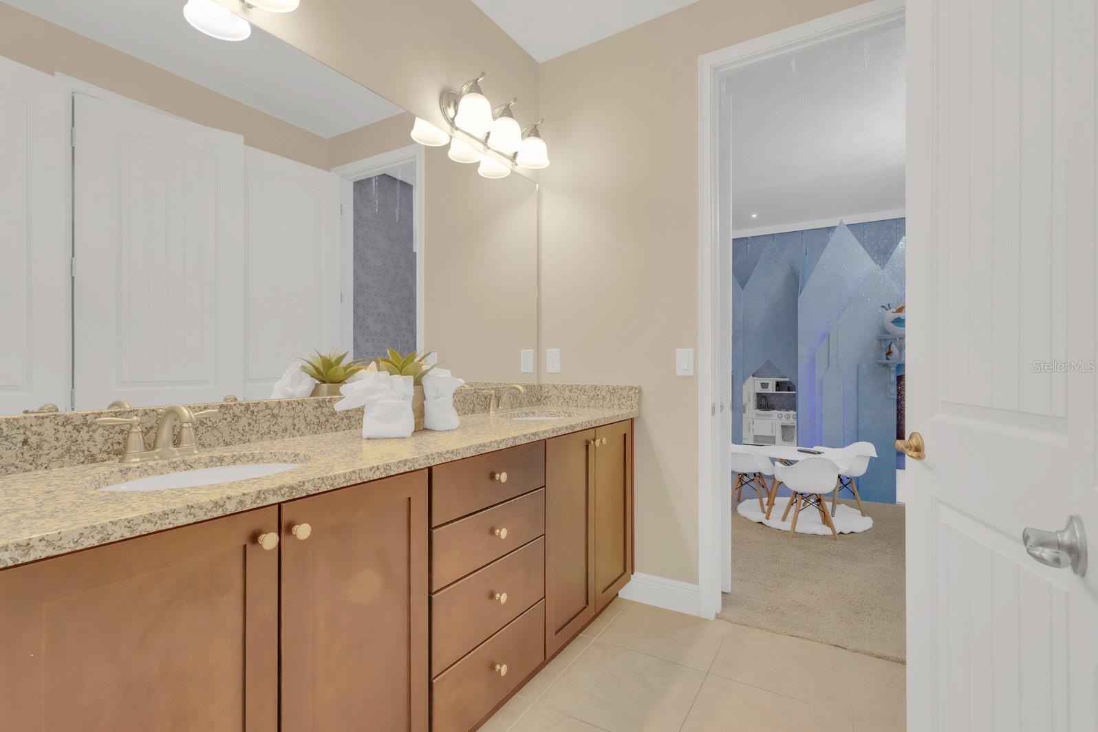 REUNION WEST PH 1 EAST - Residential