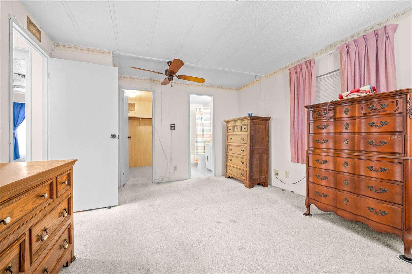 TANGLEWOOD MOBILE VILLAGE - Residential