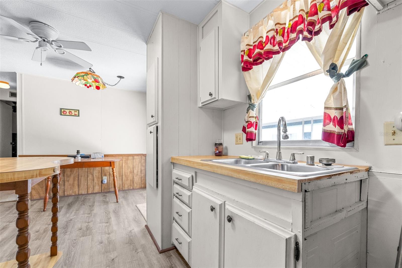 TANGLEWOOD MOBILE VILLAGE - Residential