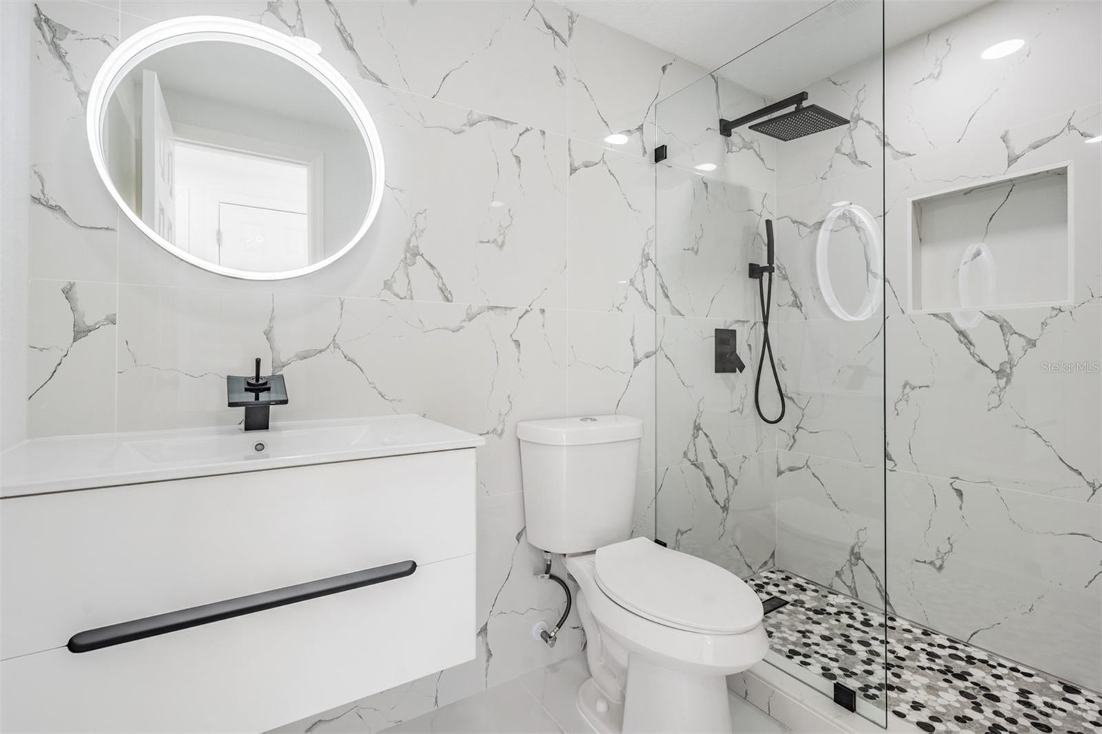 CAMEO VILLAS UNIT 2 - Residential