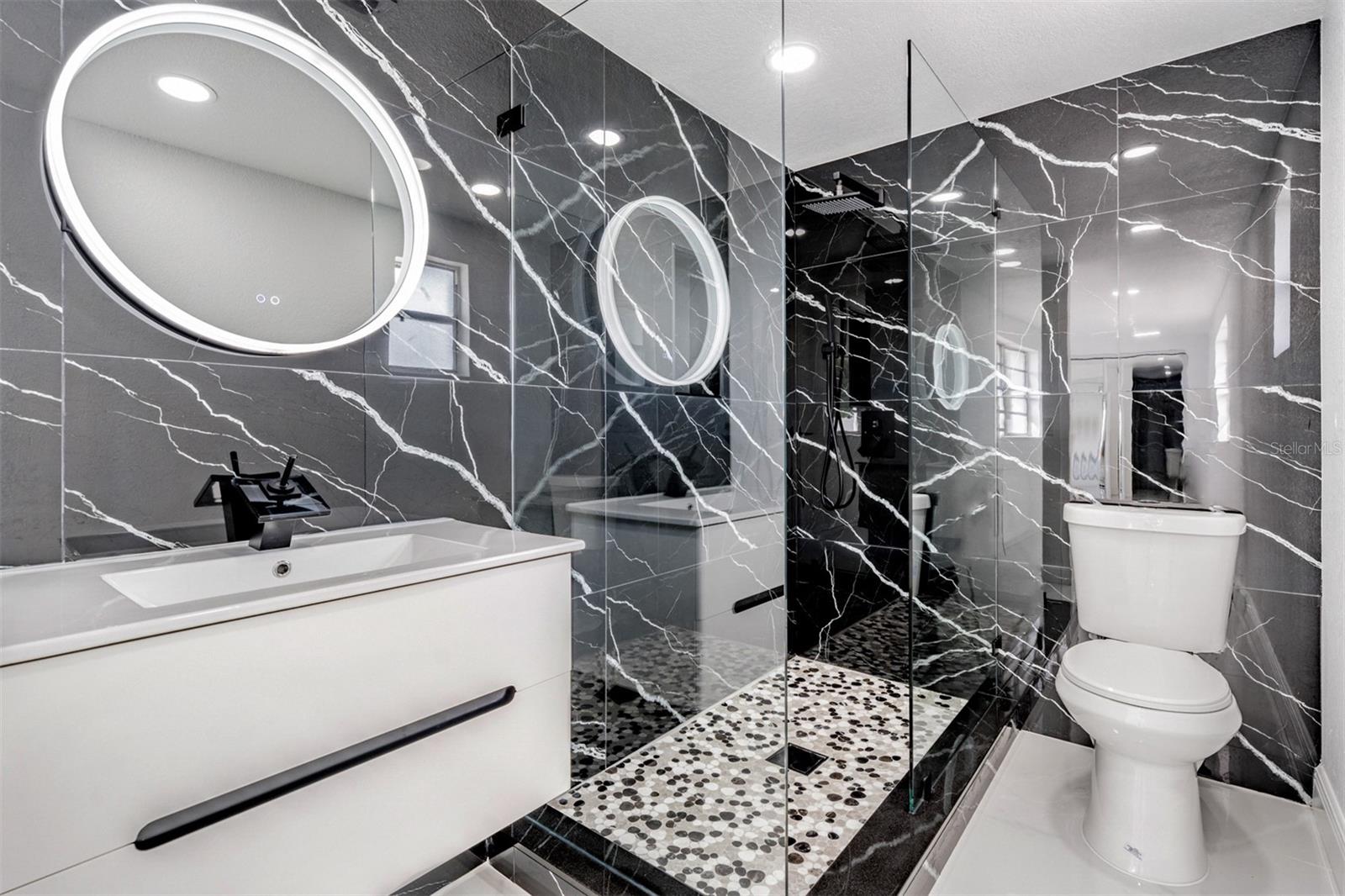 CAMEO VILLAS UNIT 2 - Residential