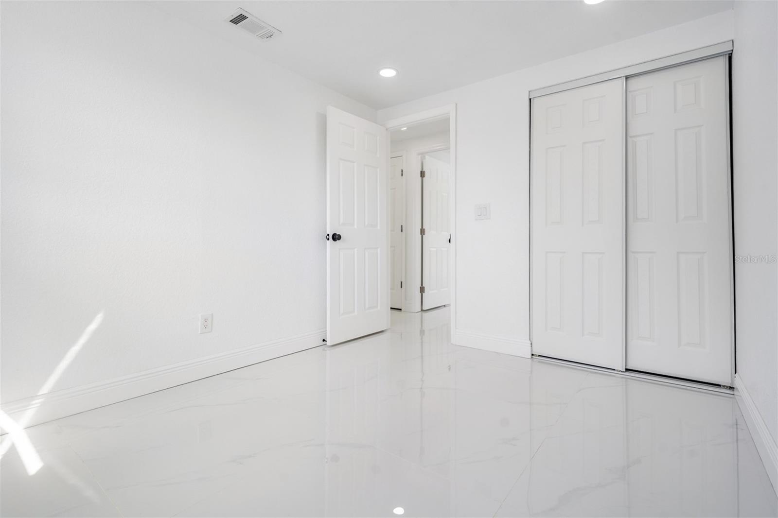 CAMEO VILLAS UNIT 2 - Residential