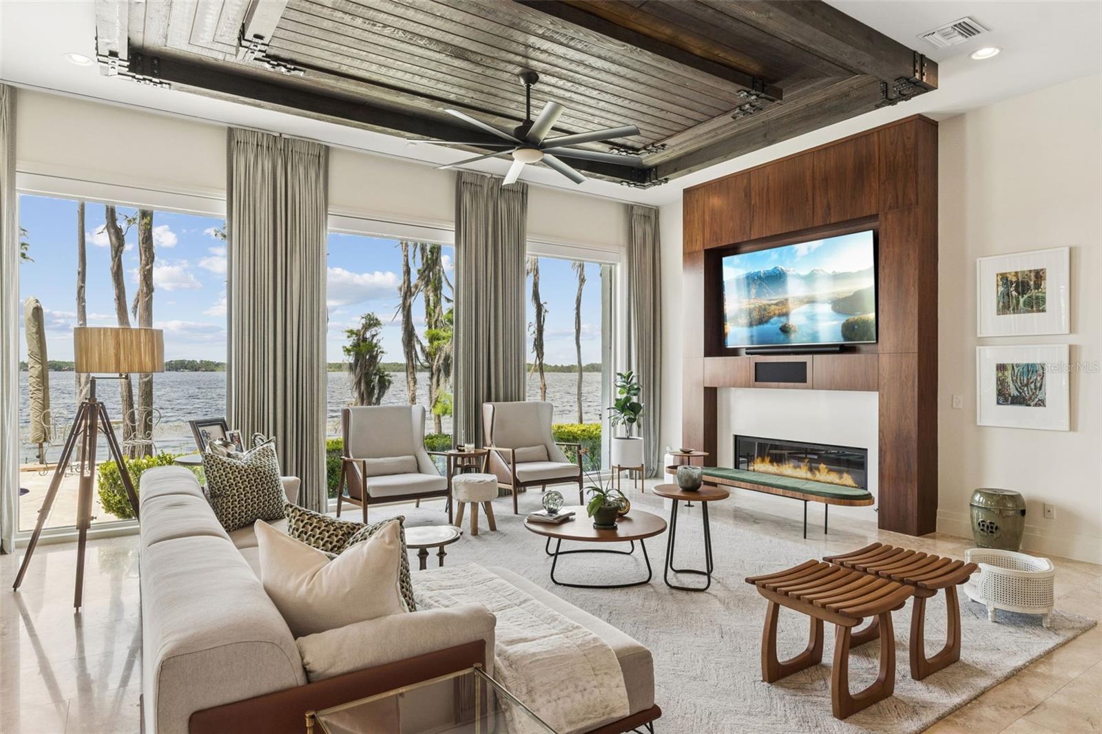 BAY POINT - Residential