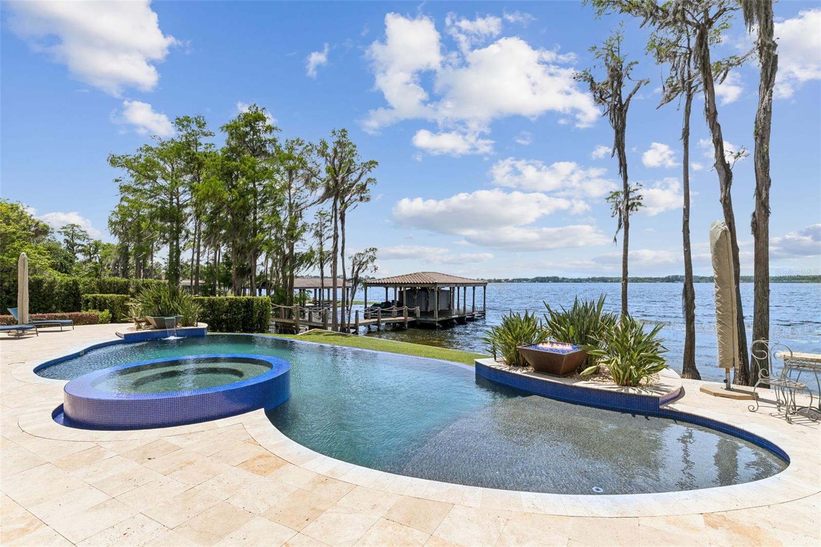 BAY POINT - Residential