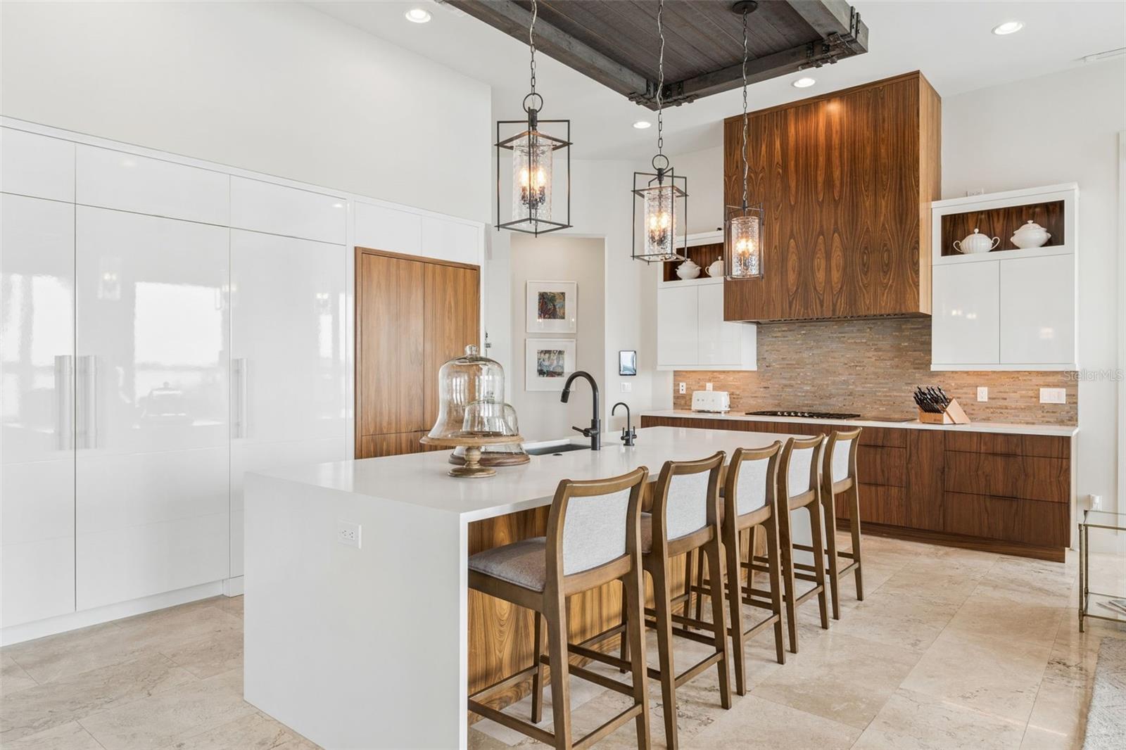 BAY POINT - Residential