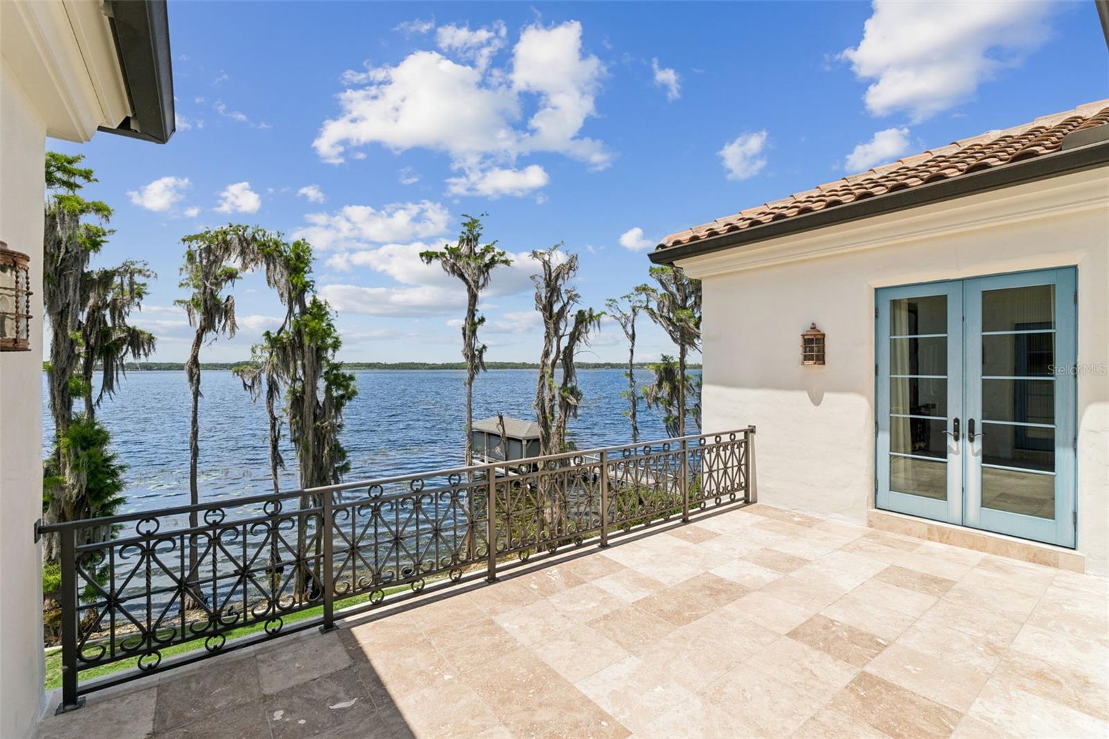 BAY POINT - Residential