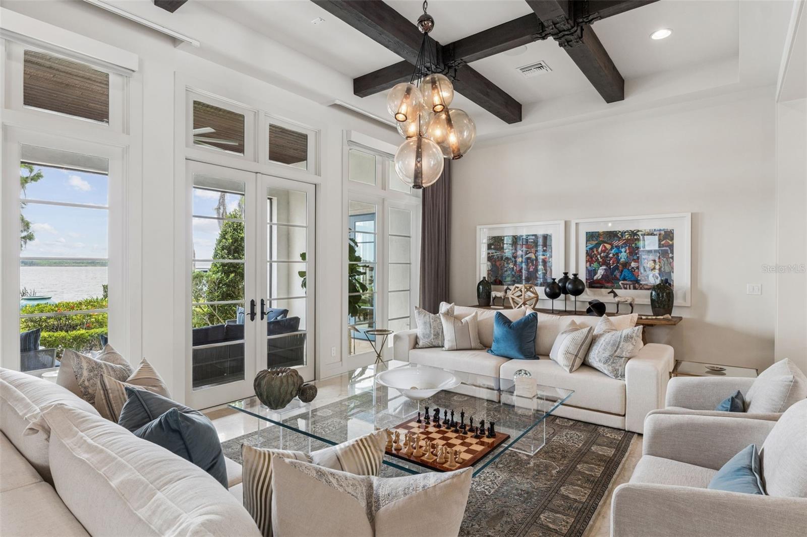 BAY POINT - Residential