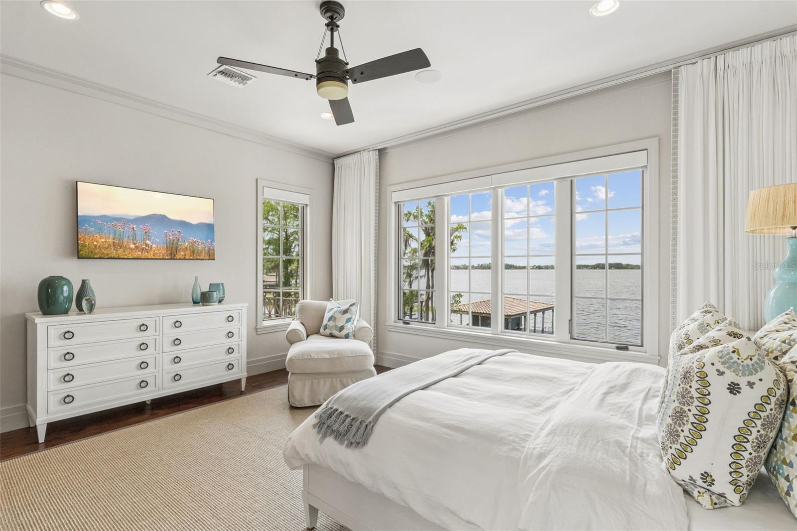 BAY POINT - Residential