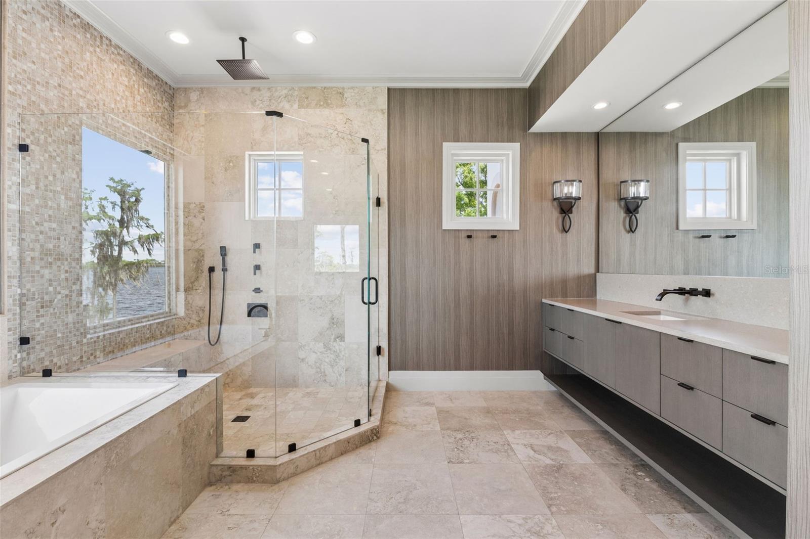 BAY POINT - Residential