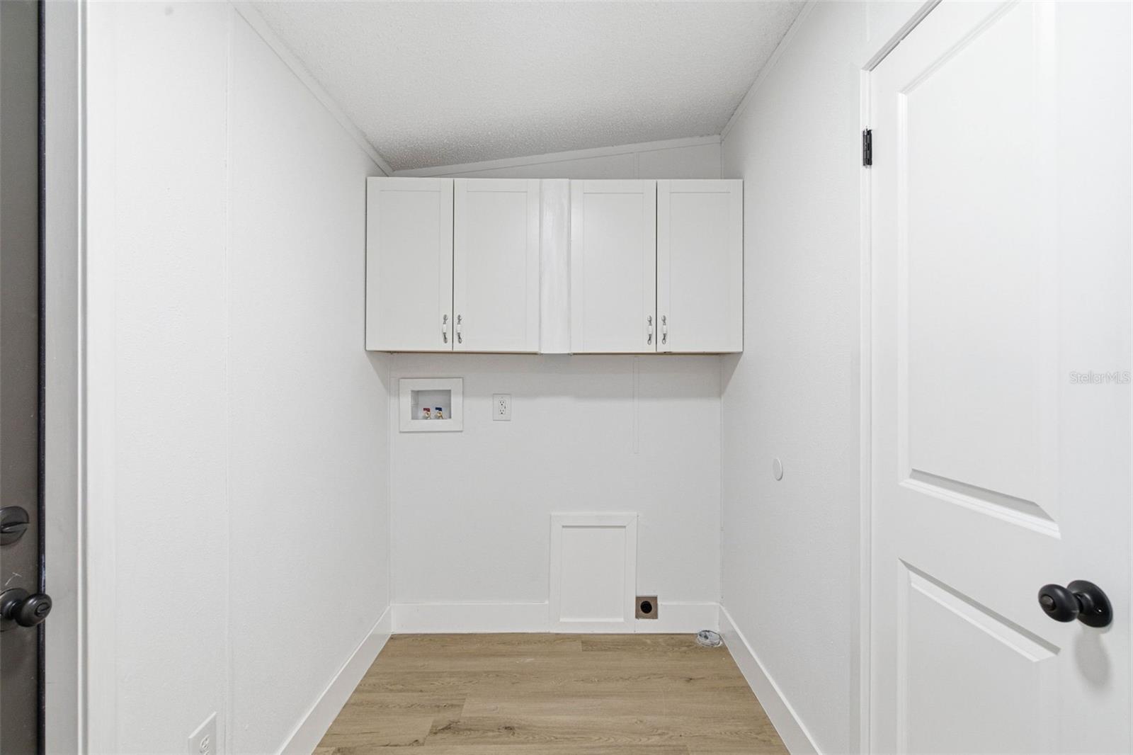 FOX RIDGE - Residential