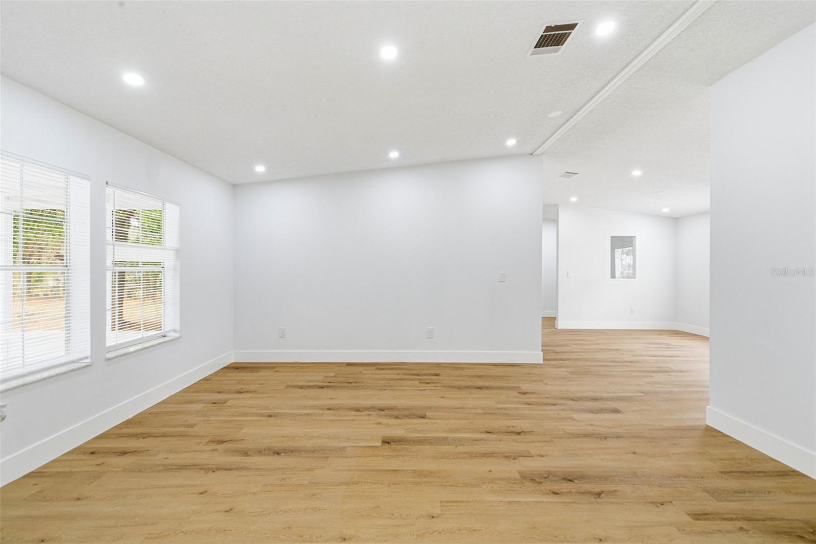 FOX RIDGE - Residential