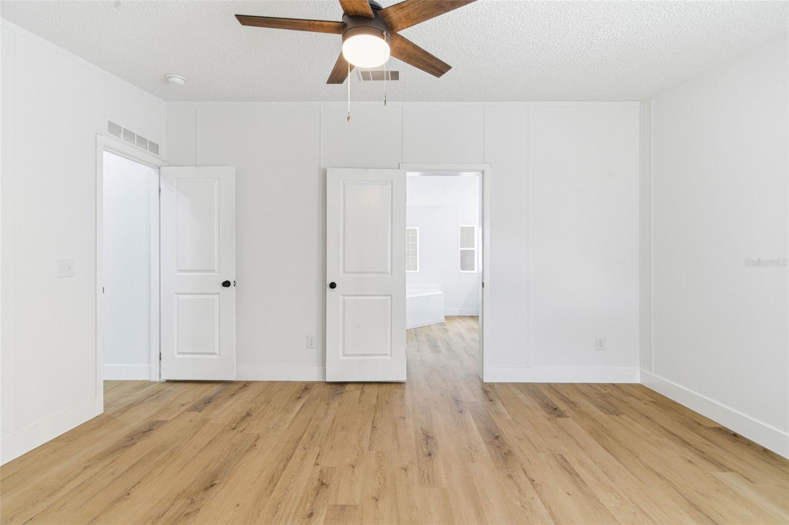 FOX RIDGE - Residential