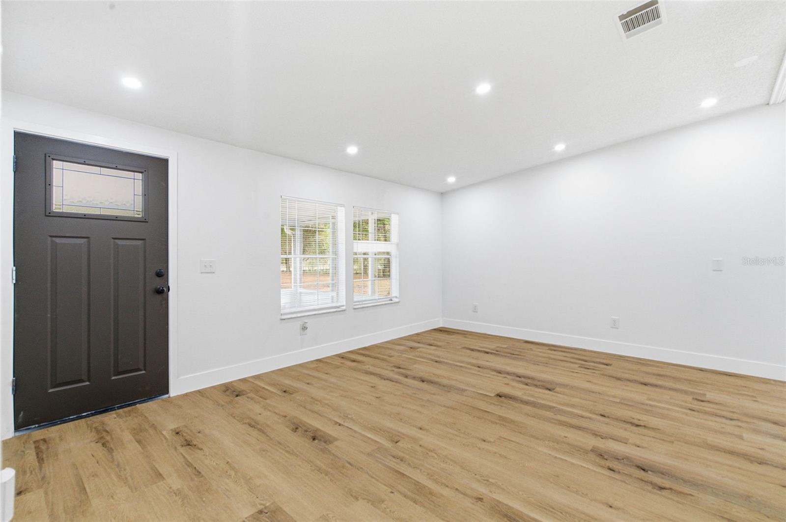 FOX RIDGE - Residential