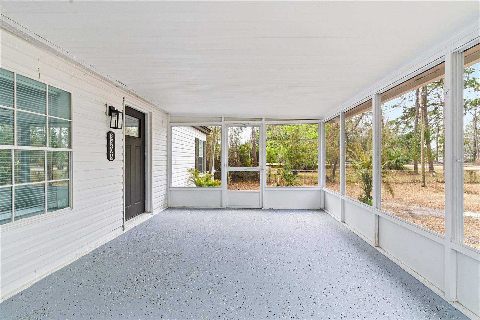 FOX RIDGE - Residential