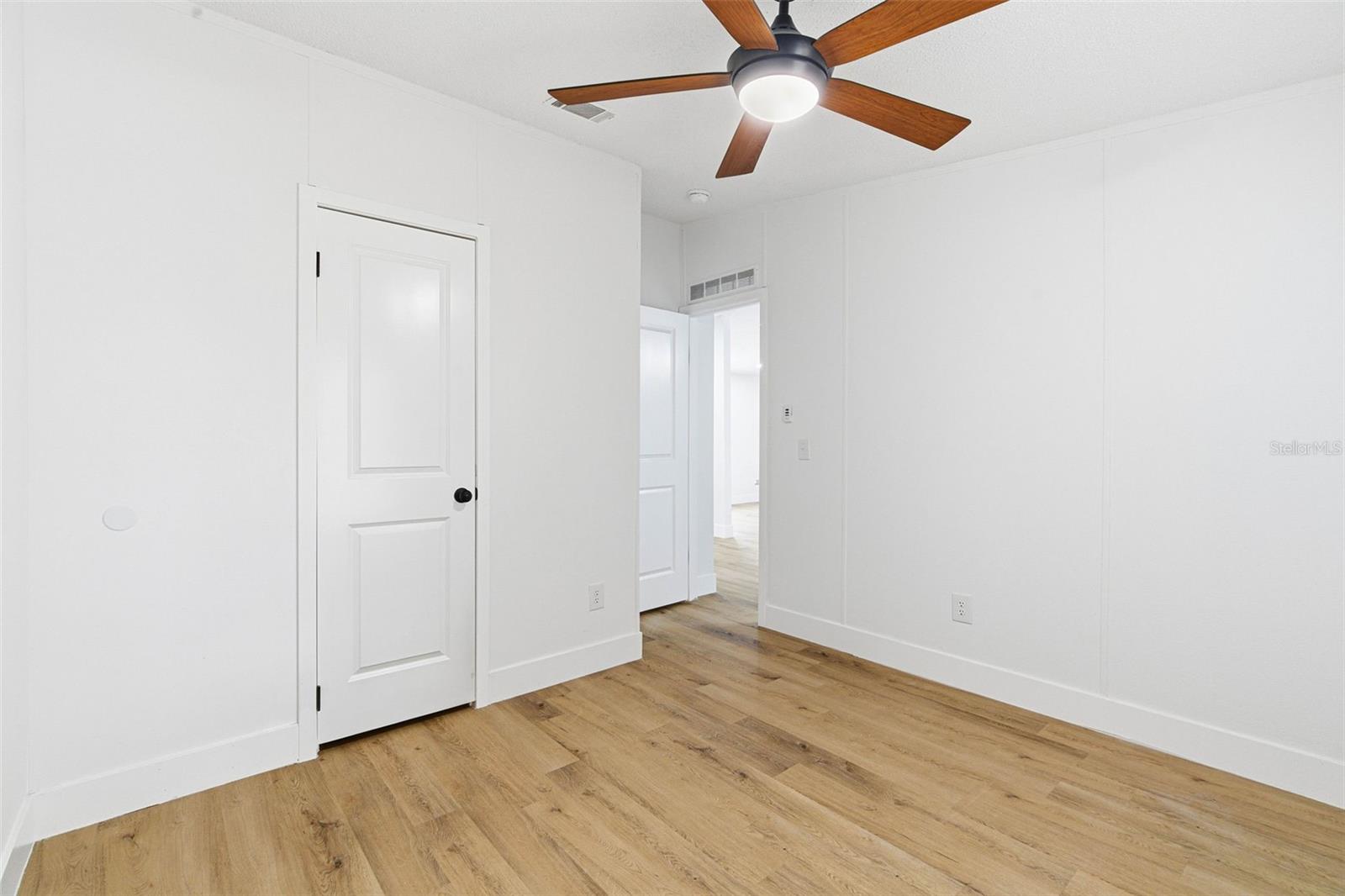 FOX RIDGE - Residential