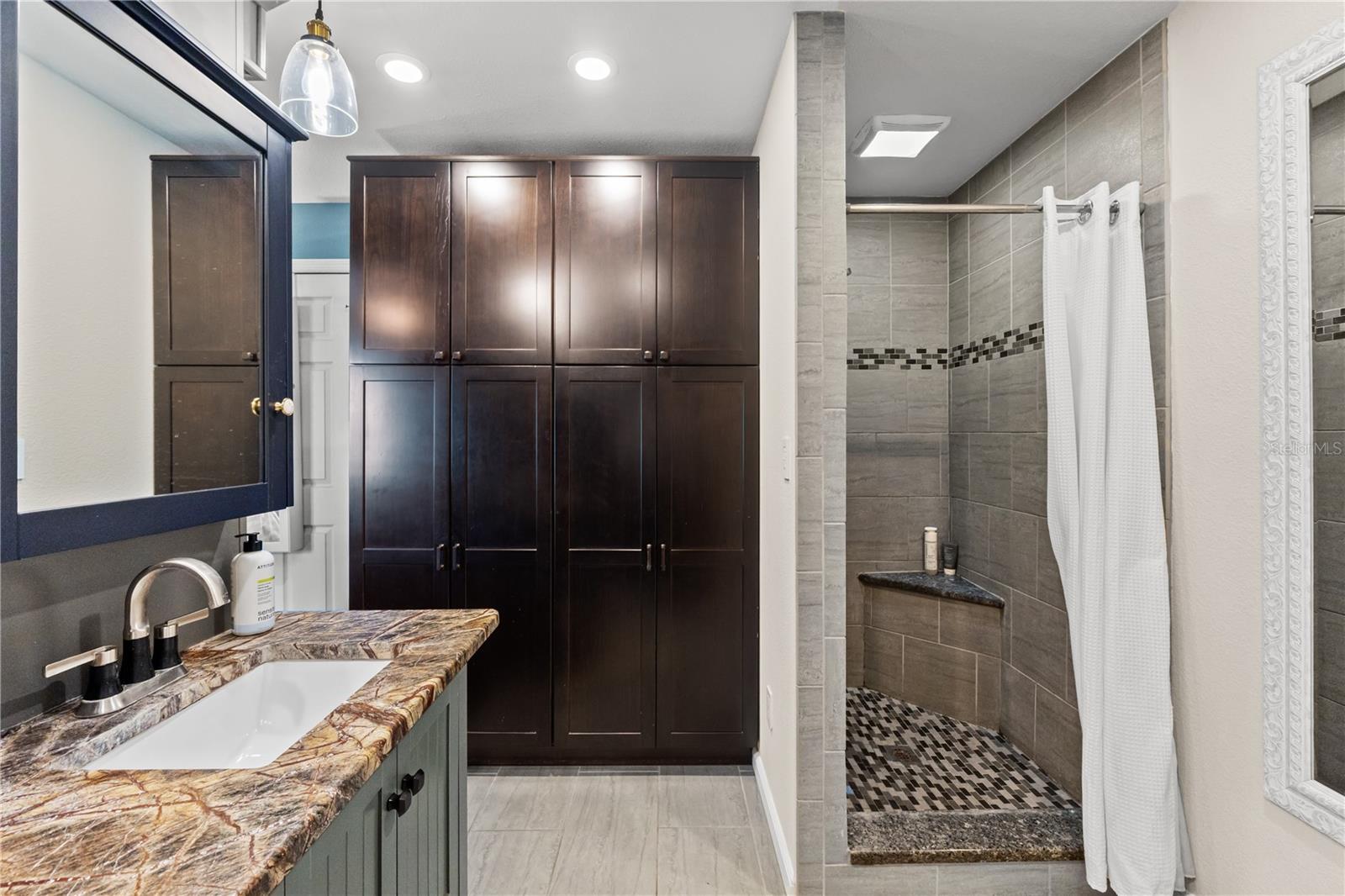 PASADENA HEIGHTS - Residential