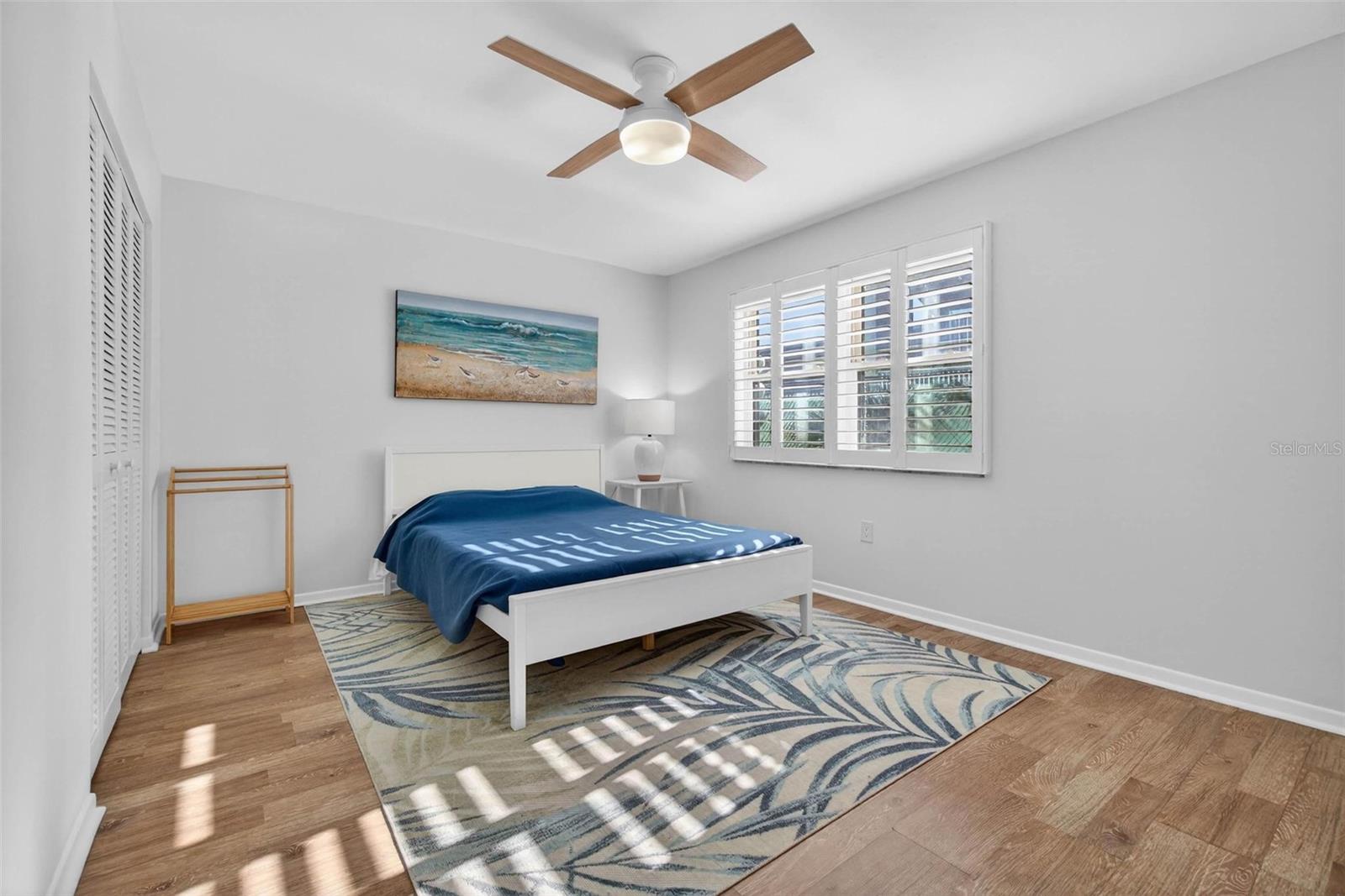 SUNSET PLAZA EAST APTS CONDO - Residential