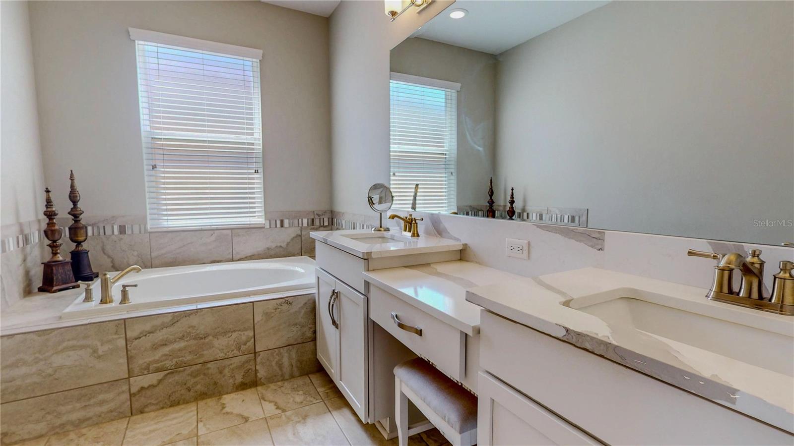 K-BAR RANCH PRCL L PH 1 - Residential