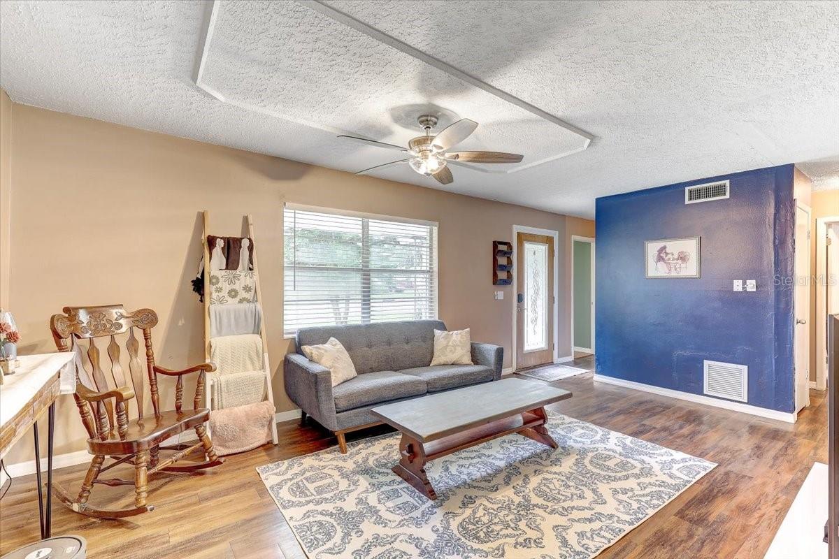 320 PHEASANT CIRCLE
