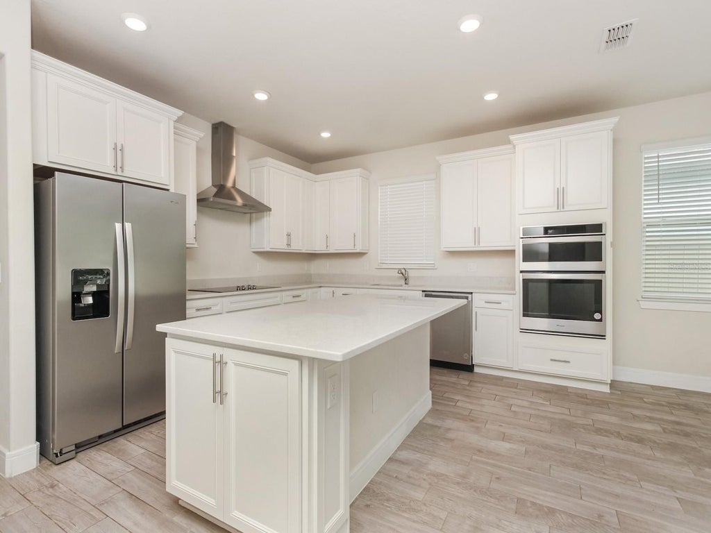 Photo of 9715 Brown Burrow Street, Orlando, FL 32829 (MLS # O6448991)