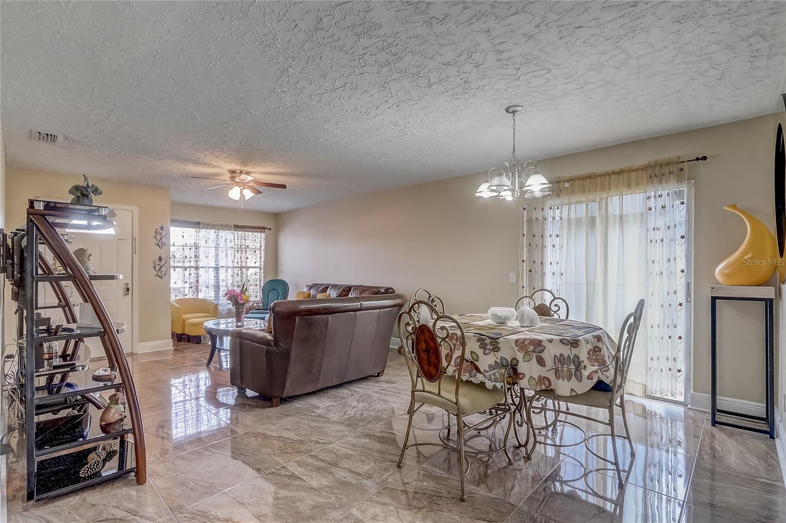 PEBBLE CREEK - Residential