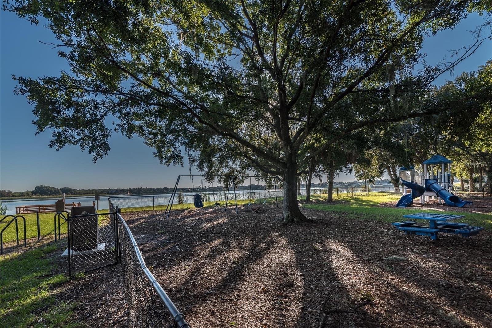 LAKE ST CHARLES UNIT 02 - Residential