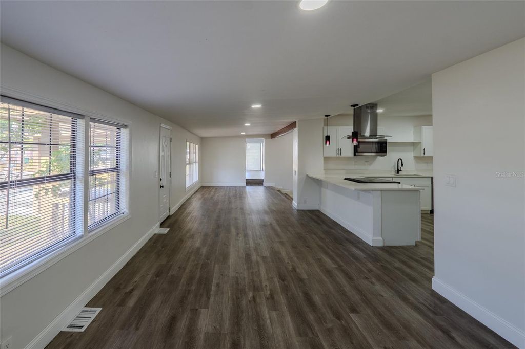 Photo of 599 Carolina Avenue, Fort Myers, FL 33905 (MLS # C7521642)