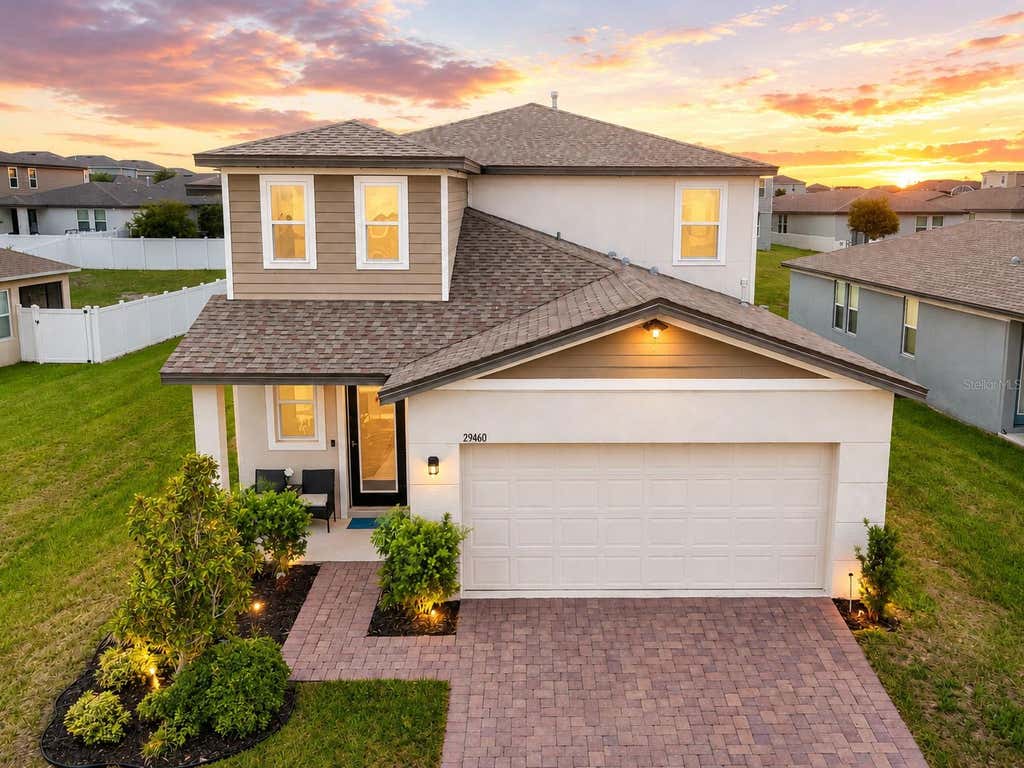 Photo of 29460 Caspian Street, Leesburg, FL 34748 (MLS # G5115994)