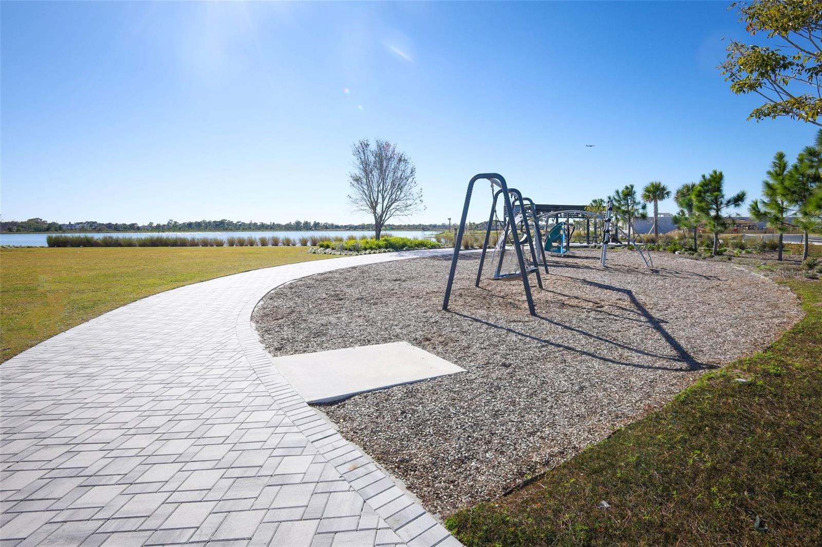 LAUREATE PK PCL N-2 PH 1 - Residential Lease