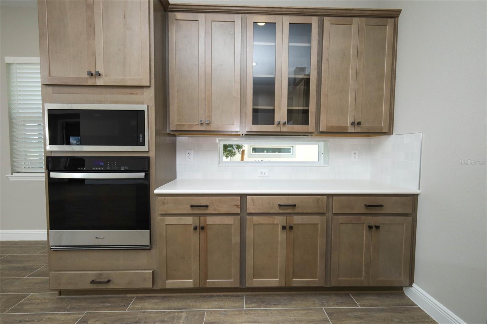 LAUREATE PK PCL N-2 PH 1 - Residential Lease