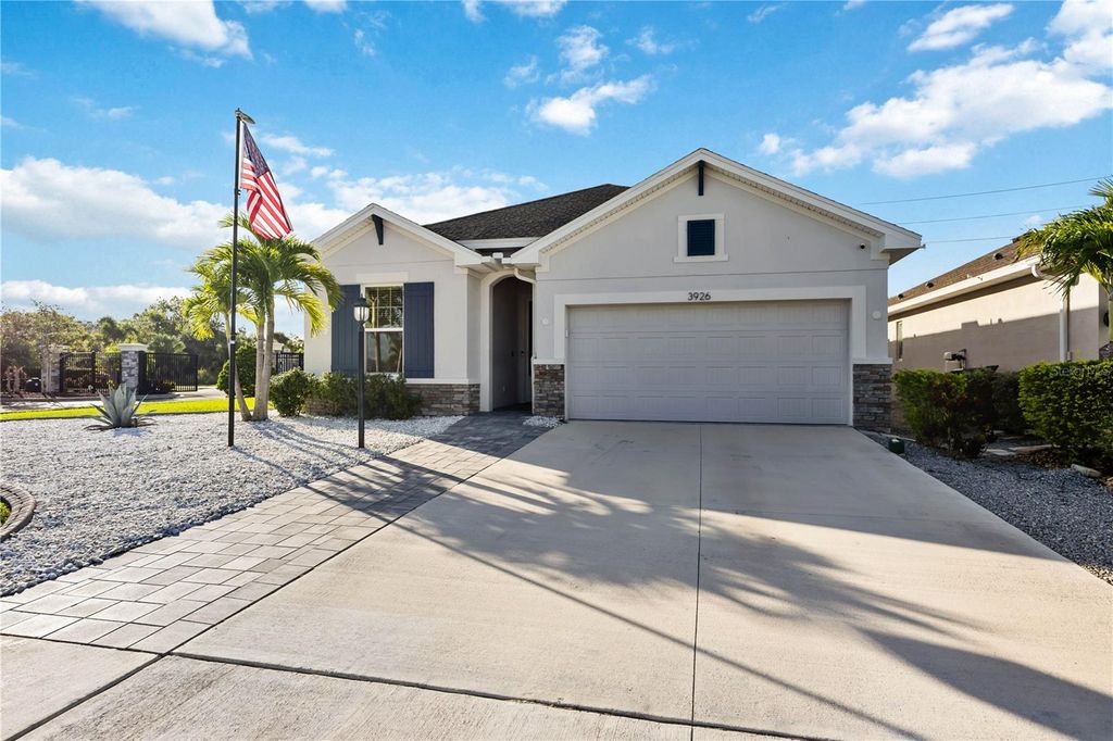 Photo of 3926 Sunshine Pine Avenue, Bradenton, FL 34203 (MLS # A4684590)