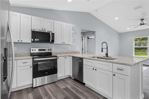 Tiny photo for 27 Laurel Drive, Ocala, FL 34480 (MLS # OM727582)