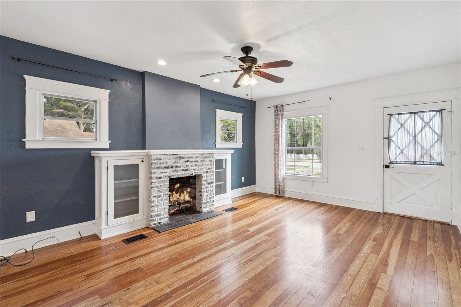 1016 WASHINGTON AVENUE