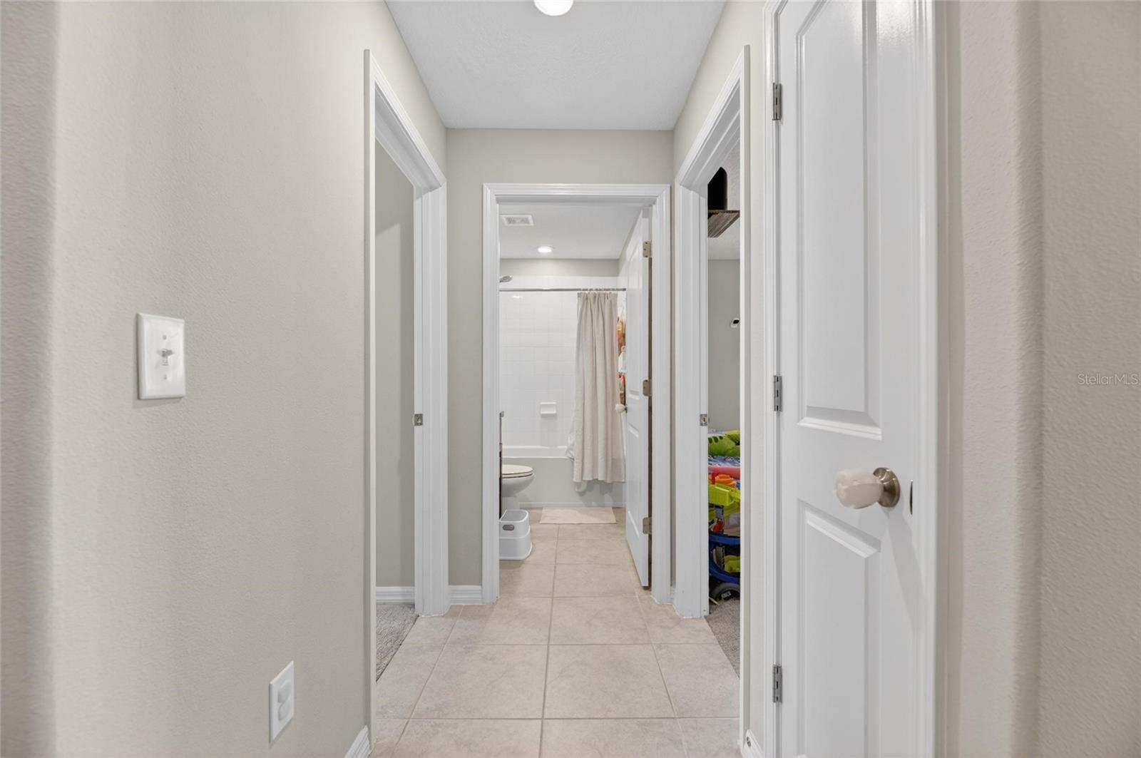 AYERSWORTH GLEN PH 4 - Residential