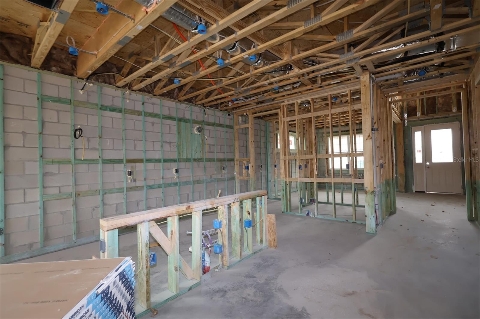 ESTATES AT RIVERCREST - Residential