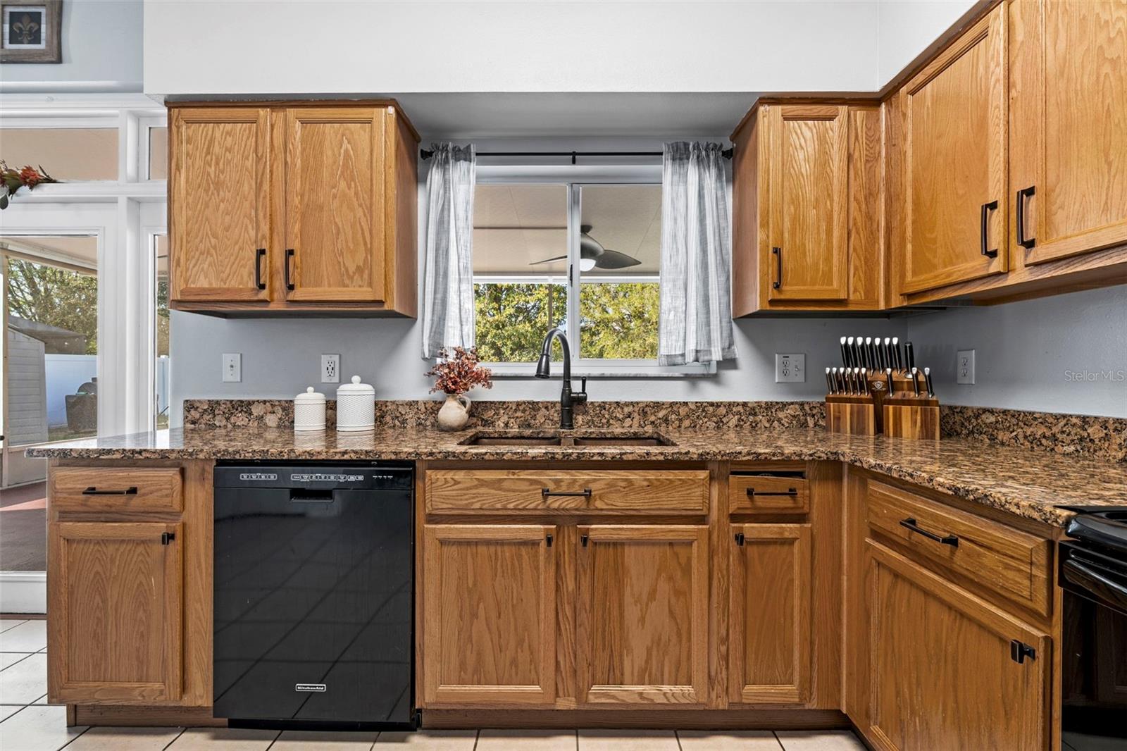 CHAPEL PINES A & B PH 02 01C - Residential