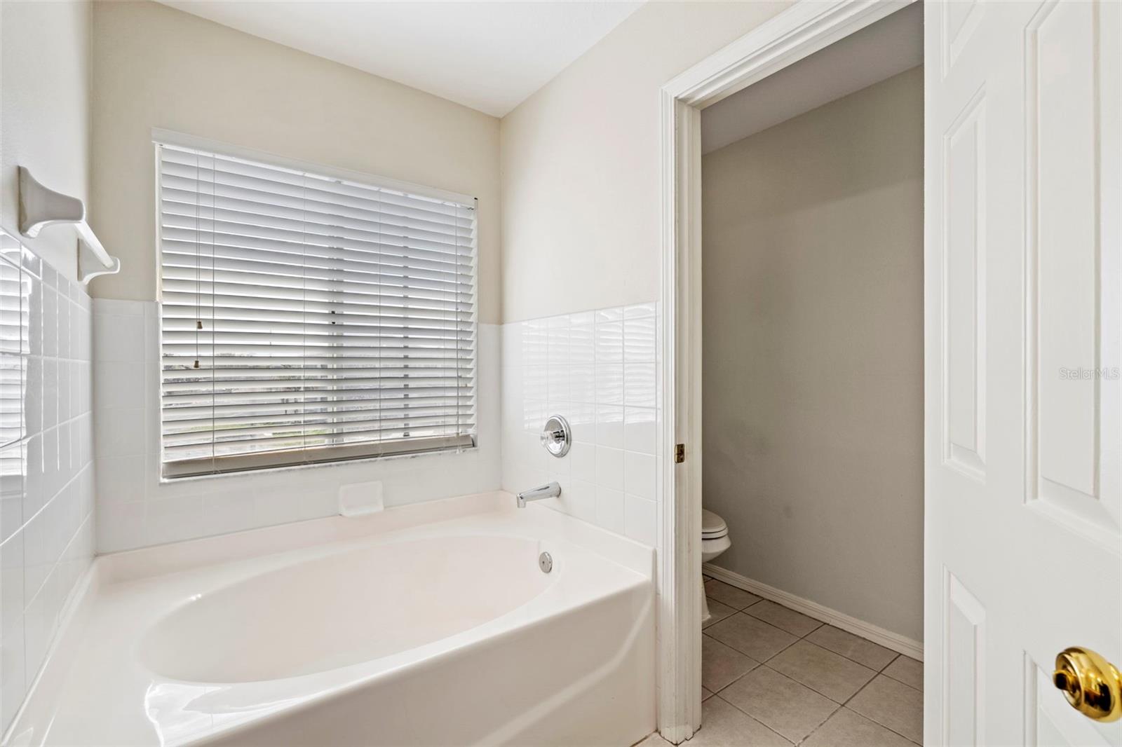 CHAPEL PINES A & B PH 02 01C - Residential